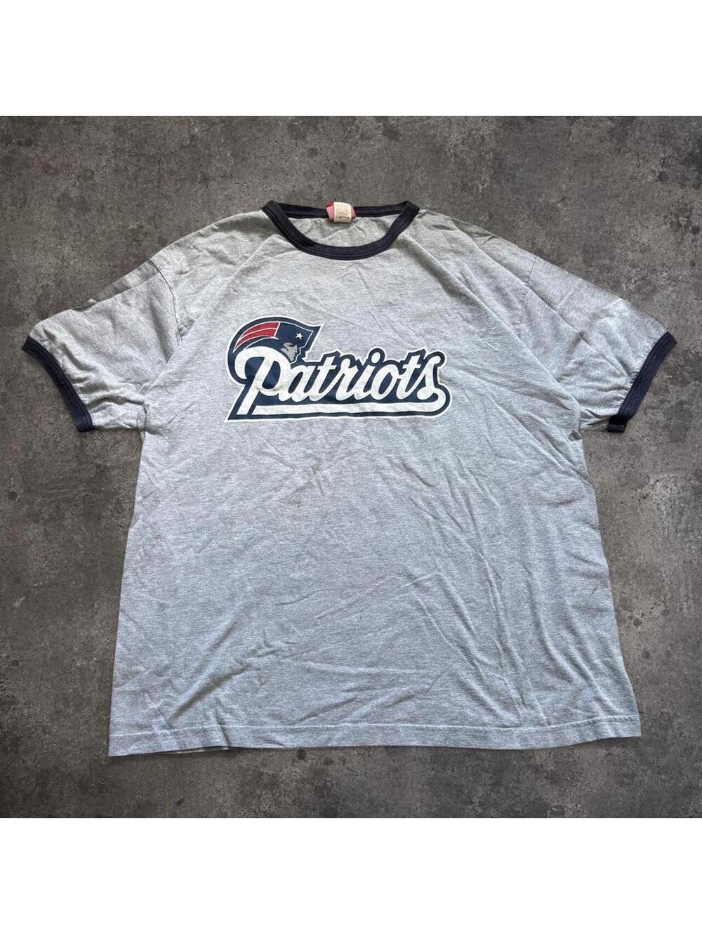 NFL Men's Grey and Blue Tshirt